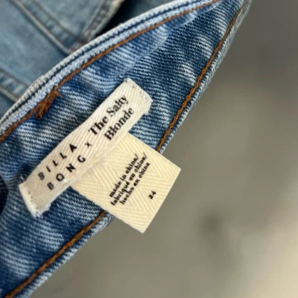 Billabong Salty Blonde Chill Out Jeans, size 24 - Picture 6 of 8